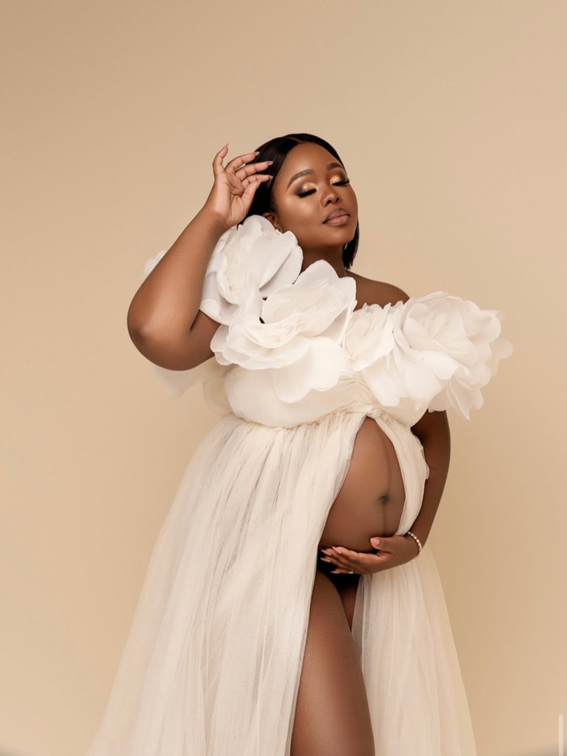 Editorial portrait makeup from the Makeup by Zodwa public Instagram portfolio